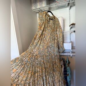 free people size medium beautiful dress!